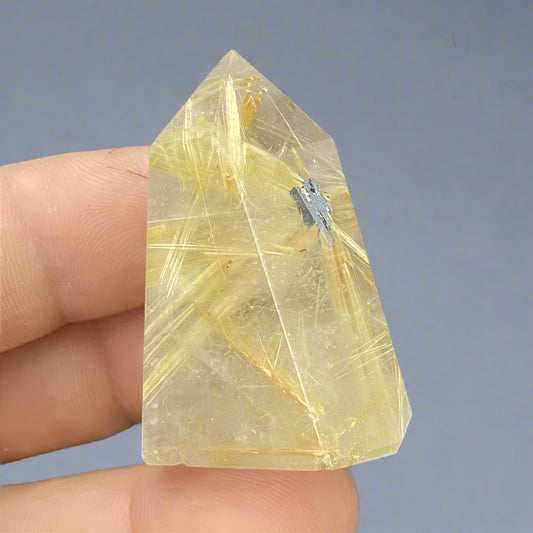 Gold Manifesting Quartz (38g)