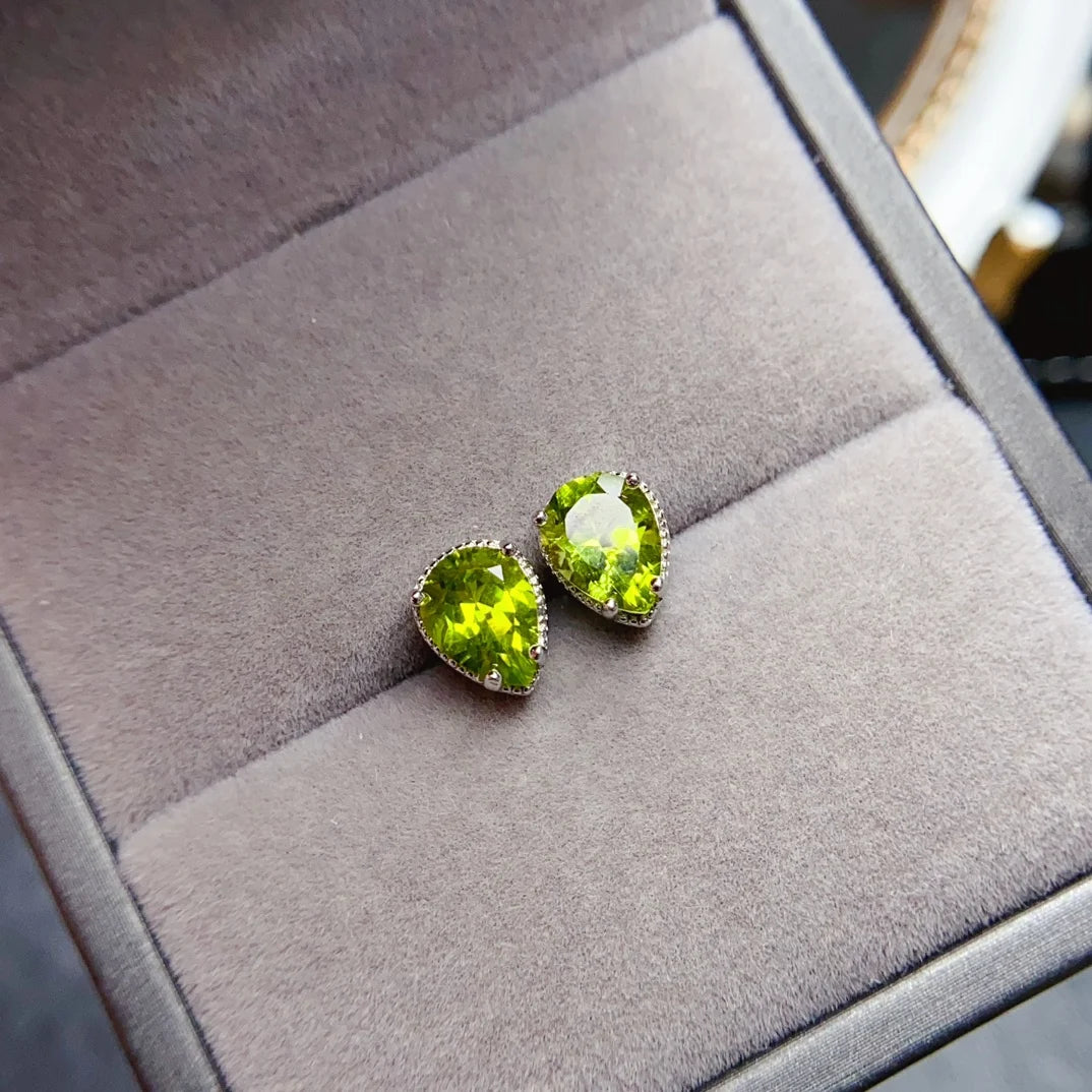 De Olivine Earrings